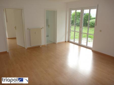 Hübsche 2-Zimmer-Wohnung mit Terrasse und Gartenanteil in ruhiger Lage von Coswig.