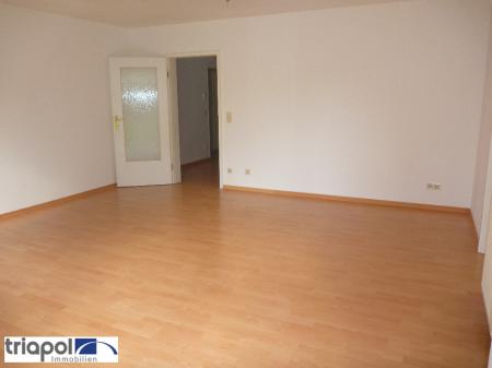Hübsche 2-Zimmer-Wohnung mit Terrasse und Gartenanteil in ruhiger Lage von Coswig.