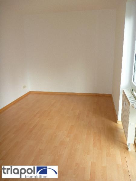 Hübsche 2-Zimmer-Wohnung mit Terrasse und Gartenanteil in ruhiger Lage von Coswig.