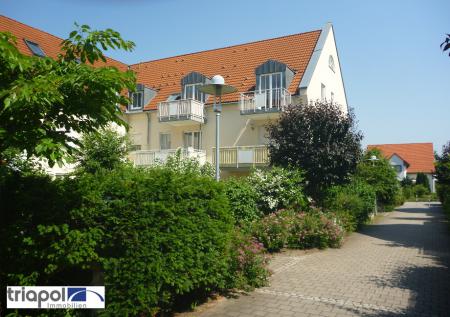 Schöne 2-Zi-Whg. mit Balkon und Einbauküche in ruhiger und grüner Lage von Coswig.