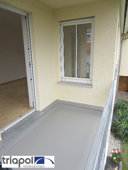 Ruhig gelegene 2-Zi-Wohnung mit Balkon in Dresden-Weißig.