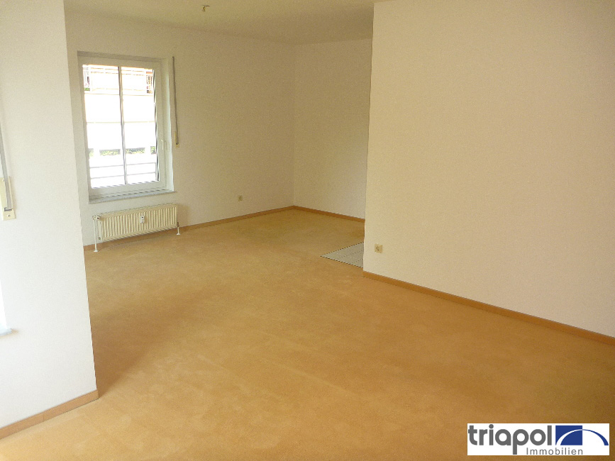 Ruhig gelegene 2-Zi-Wohnung mit Balkon in Dresden-Weißig.