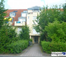 Geräumige 1-Zi-Wohnung mit Balkon und EBK in ruhiger Stadtrandlage.