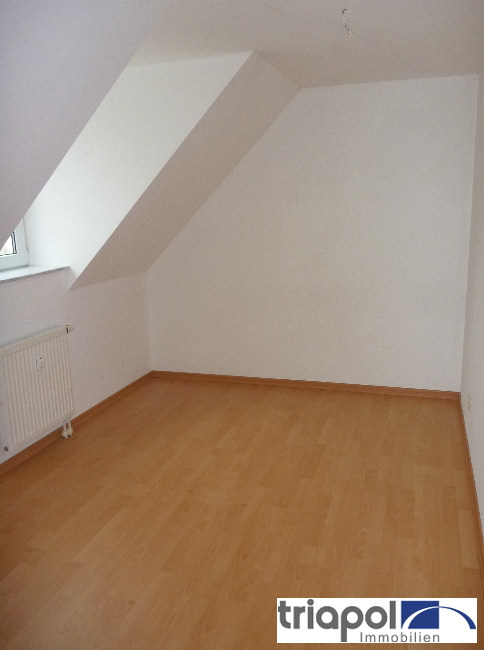 Ruhig gelegene Maisonette-Wohnung mit Balkon im Dachgeschoss.