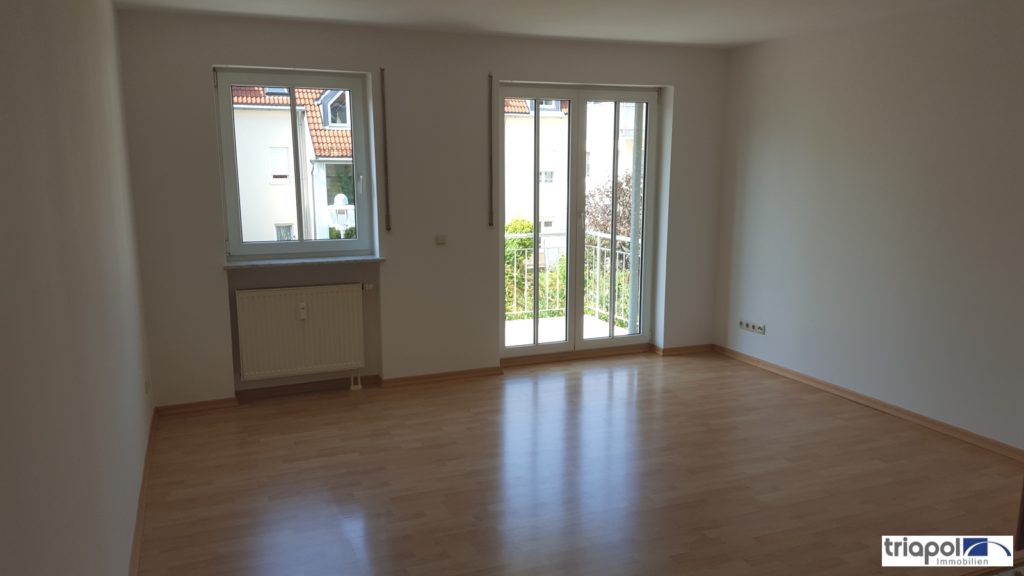 Gemütliche 2-Zi-Wohnung mit Balkon in ruhiger Lage von Coswig.