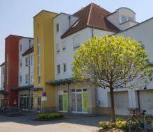 Kleine 3-Zi-Maisonettewohnung mit Balkon und Galerie in Coswig.