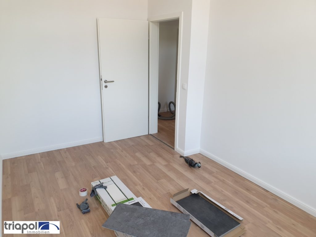 Schöne 3-Zi-Whg. mit Balkon und Einbauküche im Hinterhaus in Meißen.