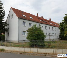 Kleine 2-Zi-Wohnung mit Laminatboden und Tageslichtbad am Stadtrand von Dresden.