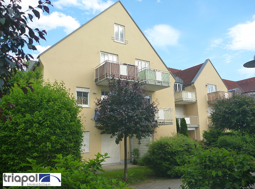 Ruhig und grün gelegene Terrassenwohnung mit Gartenanteil, Laminatboden und Stellplatz in Coswig.