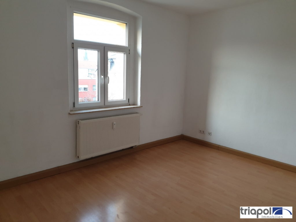 Gemütliche 3-Zi-Wohnung mit Balkon in Leuben.