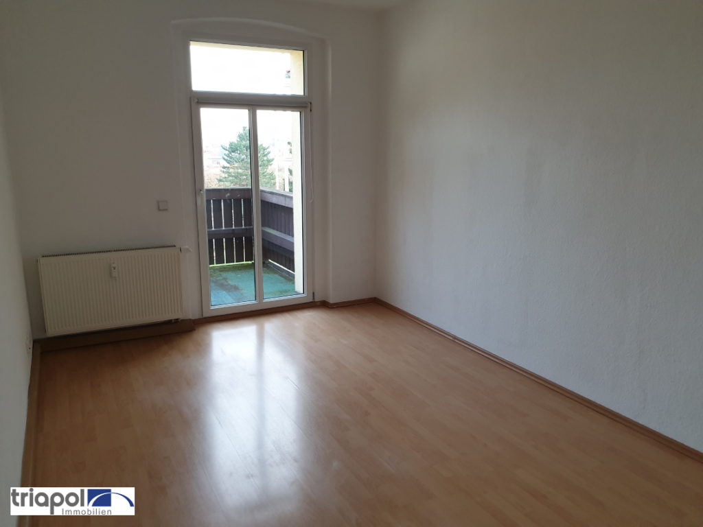 Gemütliche 3-Zi-Wohnung mit Balkon in Leuben.