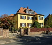 Kleine, schöne und gemütliche 3-Zi-Wohnung mit Dielenboden in Radebeul Ost.