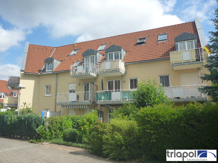Gemütliche 2-Zi-Whg. mit Balkon und Laminatboden in ruhiger und grüner Lage von Coswig.