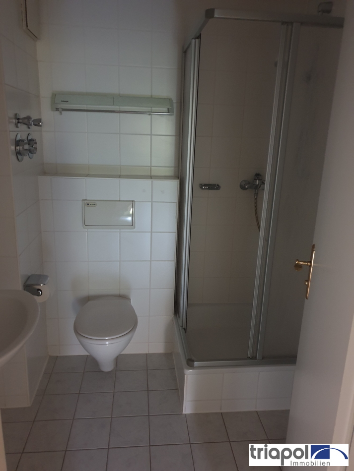 Gemütliche 2-Zi-Wohnung mit Balkon in ruhiger und grüner Lage.