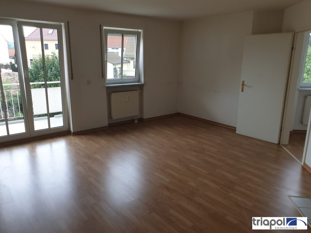 Gemütliche 2-Zi-Wohnung mit Balkon in ruhiger und grüner Lage.