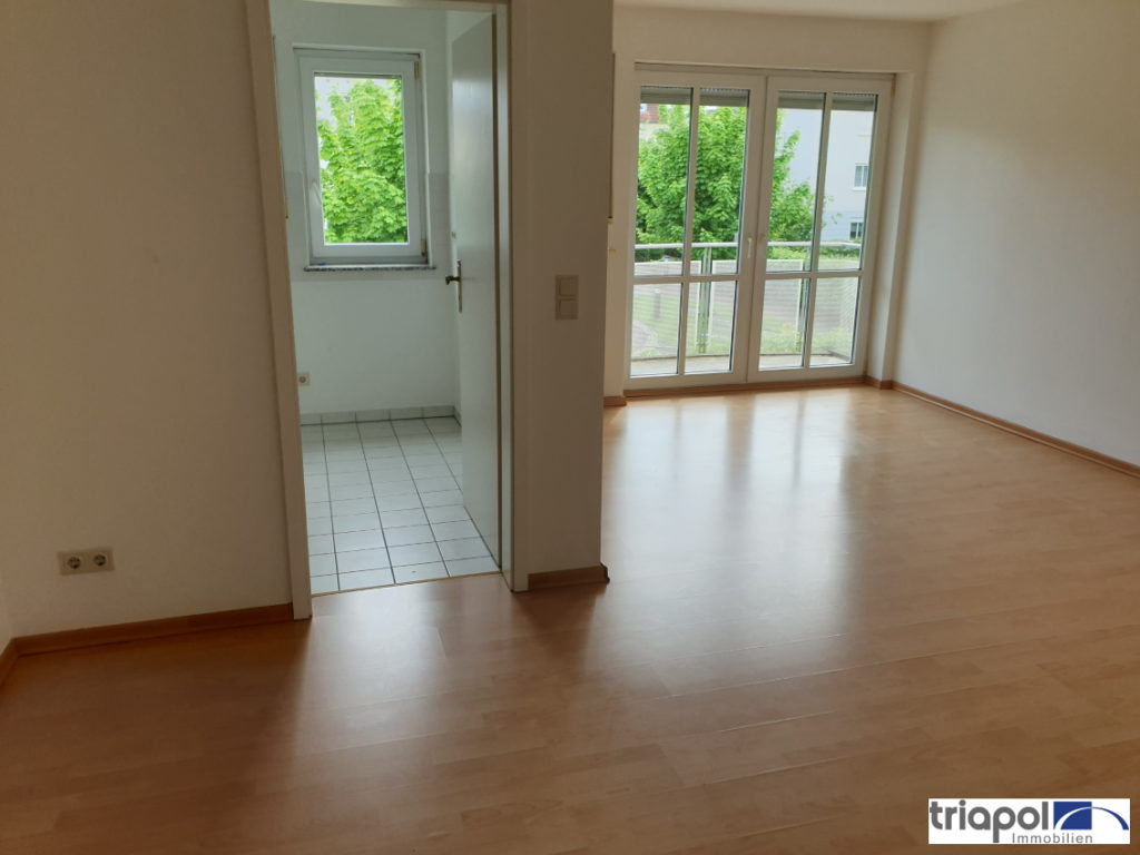 Schöne 1-Zimmer-Wohnung mit Balkon in Coswig.
