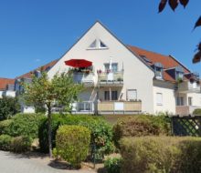 Hübsche und gemütliche Maisonette-Wohnung mit Balkon in ruhiger und grüner Lage.