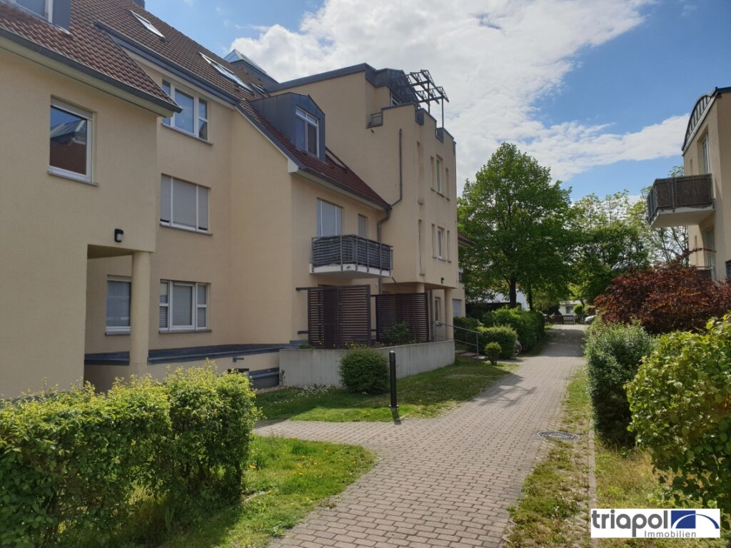Schöne 1-Zi-Whg. mit Terrasse in grüner und ruhiger Stadtrandlage von Dresden.