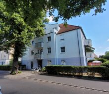 Hübsche Terrassenwohnung mit Laminatboden in ruhiger Lage von Coswig.