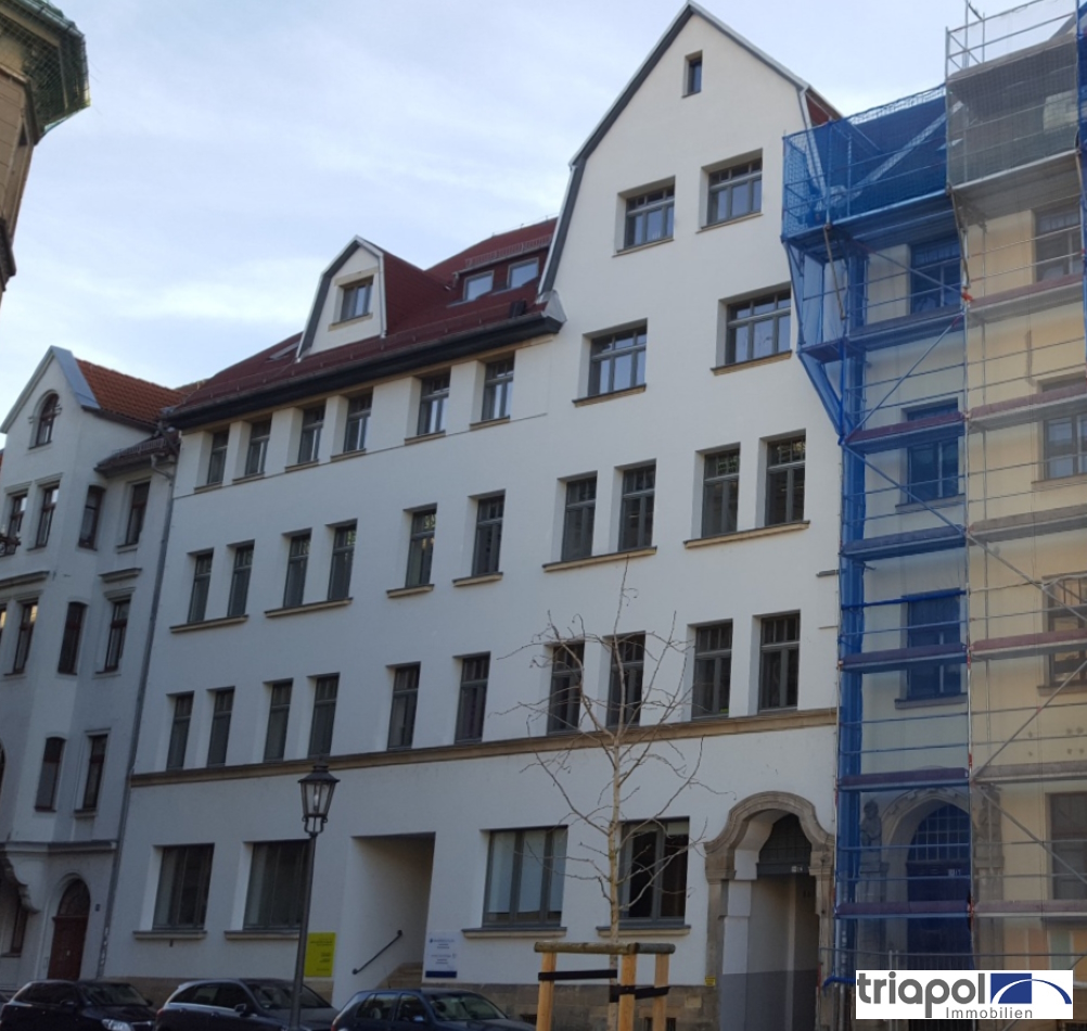 Hübsche 3-Zi-Whg. mit moderner Einbauküche und Laminatboden in Meißen.