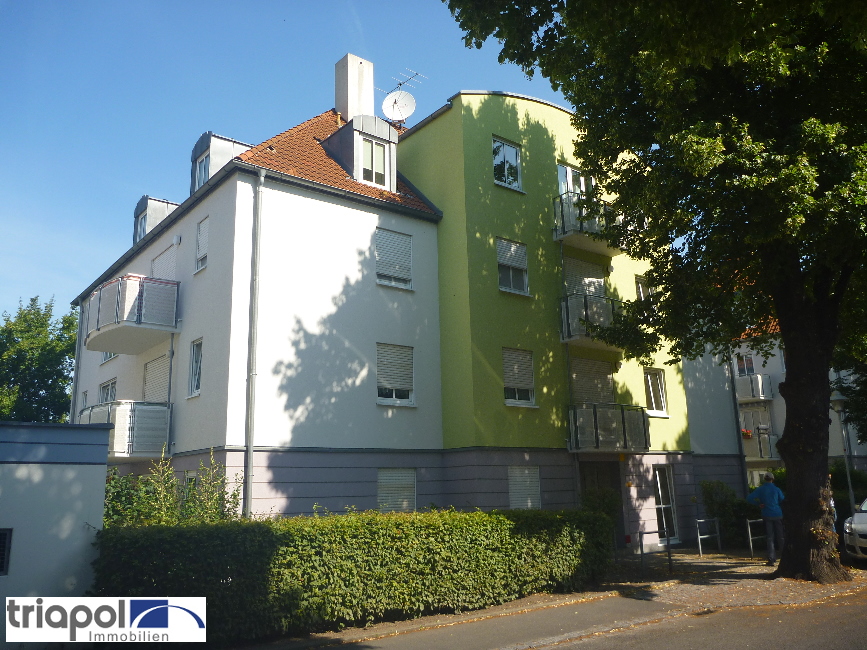 Schöne Maisonettewohnung mit 2 Balkone und Tiefgarage in Coswig.