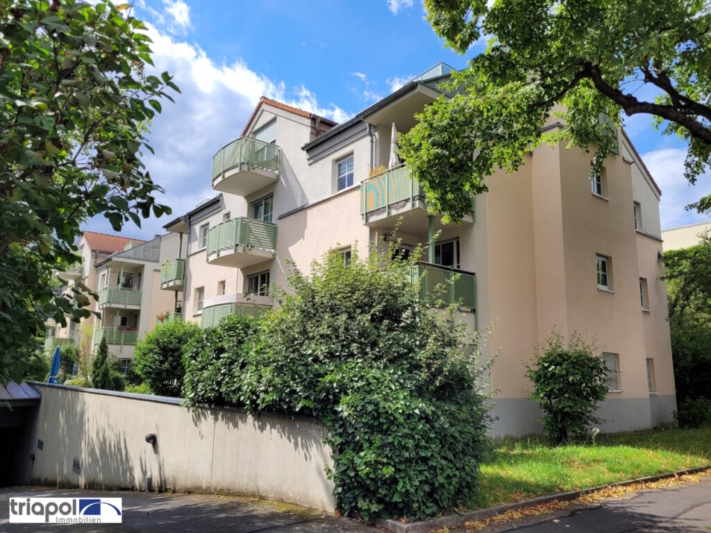 Schöne und helle 2-Zi-Wohnung für Eigennutzer mit 3 Balkonen im Dresdner Stadtteil Leubnitz-Neuostra.