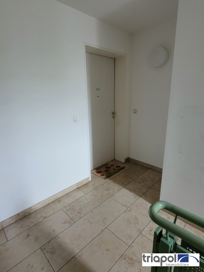 Schöne und helle 2-Zi-Wohnung für Eigennutzer mit 3 Balkonen im Dresdner Stadtteil Leubnitz-Neuostra.