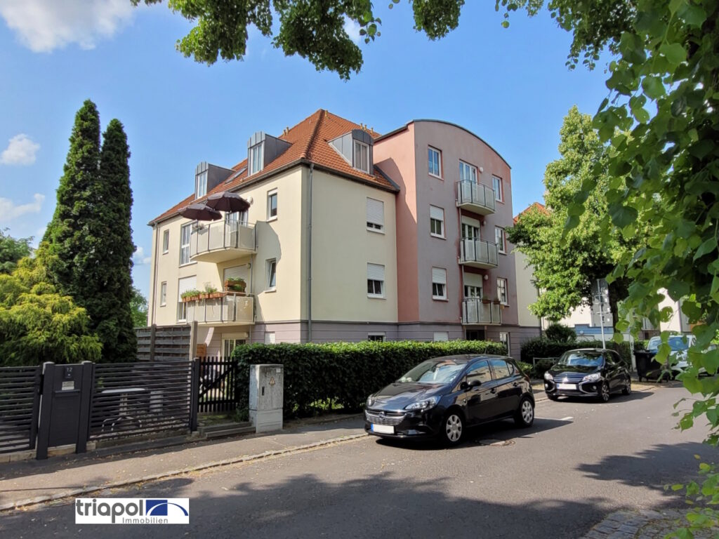 Schöne 2-Zi-Whg. mit Westbalkon in ruhiger und grüner Lage von Coswig.