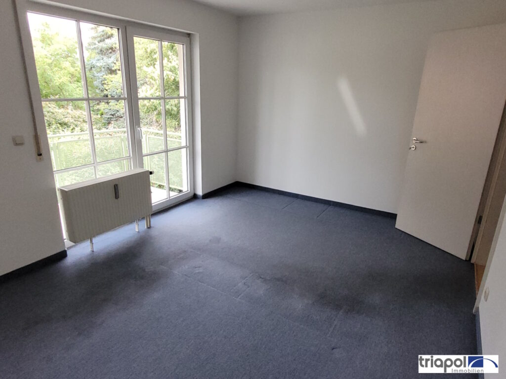 Schöne und helle 2-Zi-Wohnung für Eigennutzer mit 3 Balkonen im Dresdner Stadtteil Leubnitz-Neuostra.