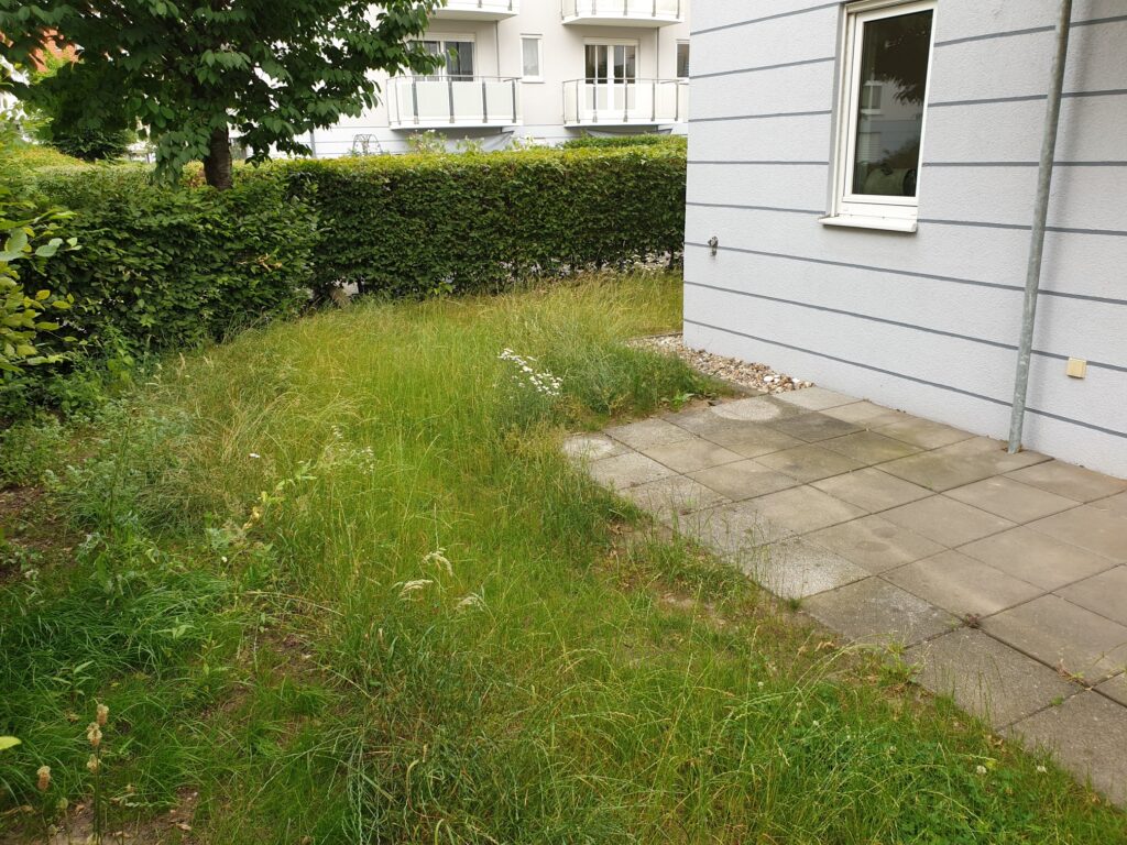 Ruhig gelegene Erdgeschosswohnung mit Terrasse und Laminatboden in Coswig.