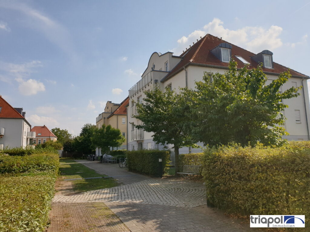 Ruhig gelegene Erdgeschosswohnung mit Terrasse und Laminatboden in Coswig.