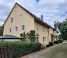 Ruhig gelegene 2-Zi-Wohnung mit Terrasse und Gartenanteil in grüner Stadtrandlage.