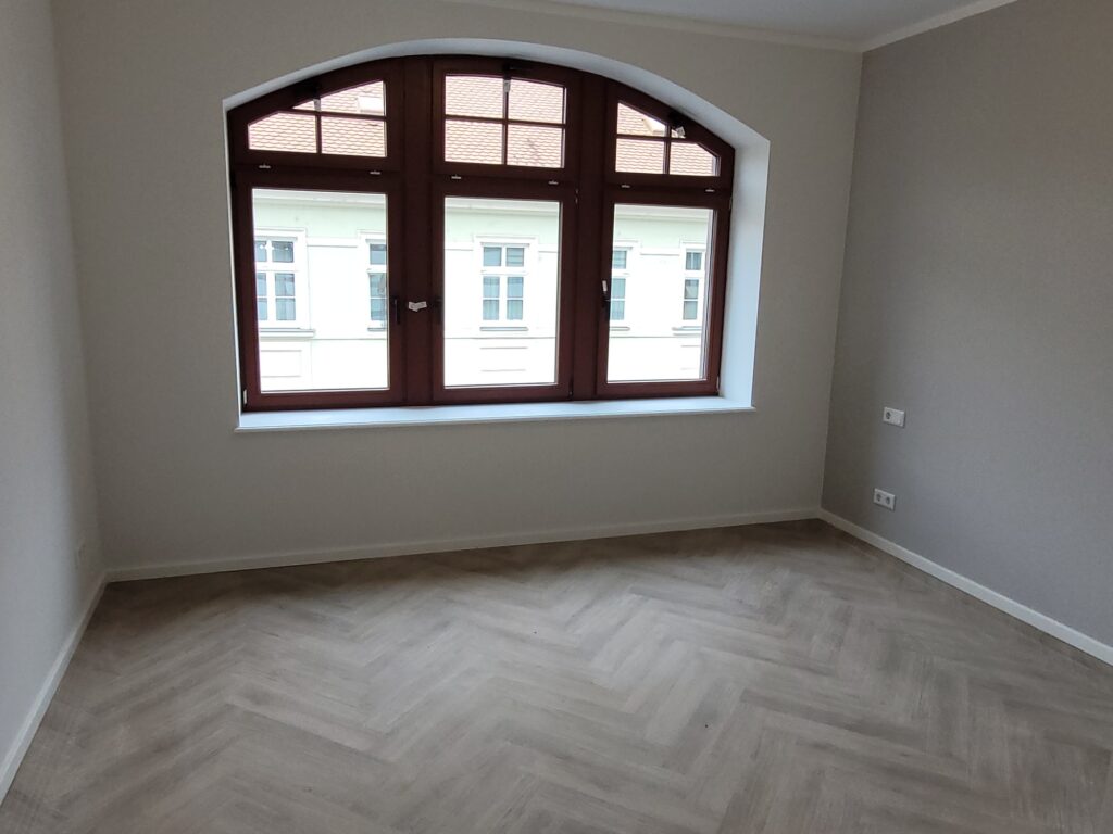 Erstbezug! Hochwertig sanierte 4-Zi-Whg. mit EBK, Balkon und Stellplatz in der Altstadt von Meißen.