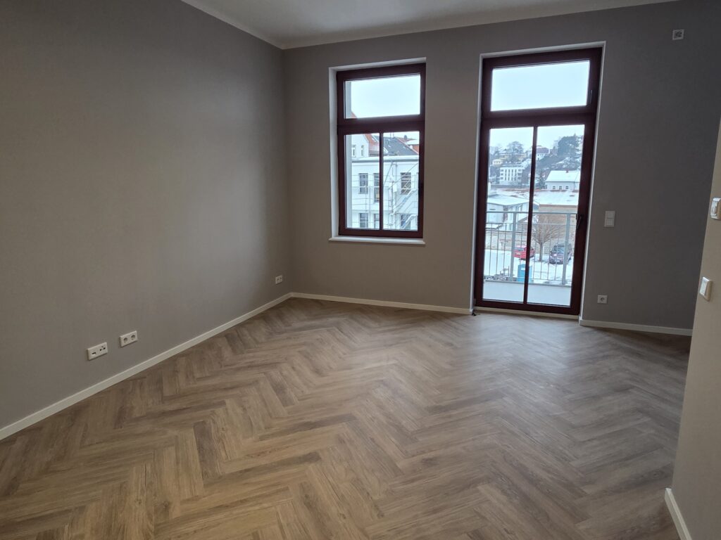 Erstbezug nach Sanierung! Schöne und hochwertige 4-Zi-Whg. mit EBK, Balkon und Stellplatz in der Altstadt von Meißen.