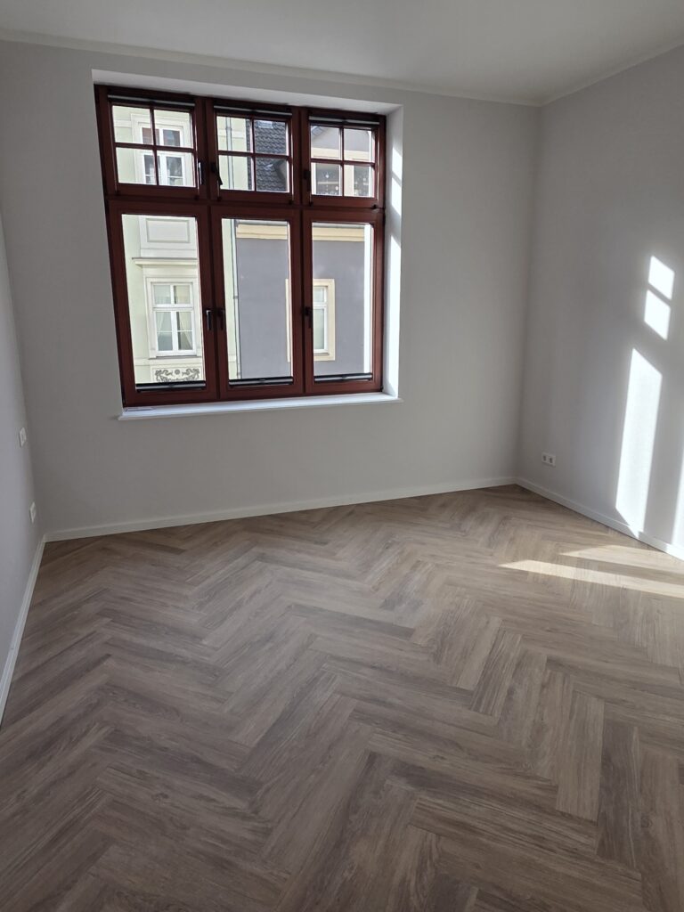 Erstbezug nach Sanierung! Schöne und hochwertige 4-Zi-Whg. mit EBK, Balkon und Stellplatz in der Altstadt von Meißen.