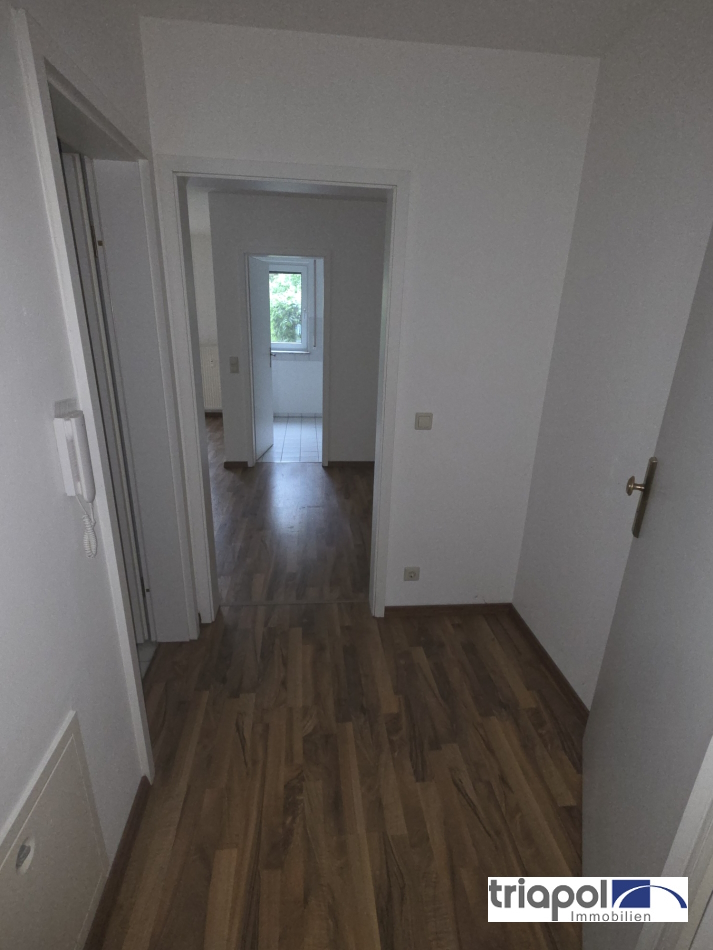 Gemütliche 1-Zi-Whg. mit Gartenterrasse und Tiefgarage in grüner Lage.